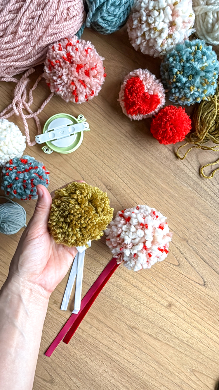 How To Make Pompoms That Don't Fall Apart // www.deliacreates.com