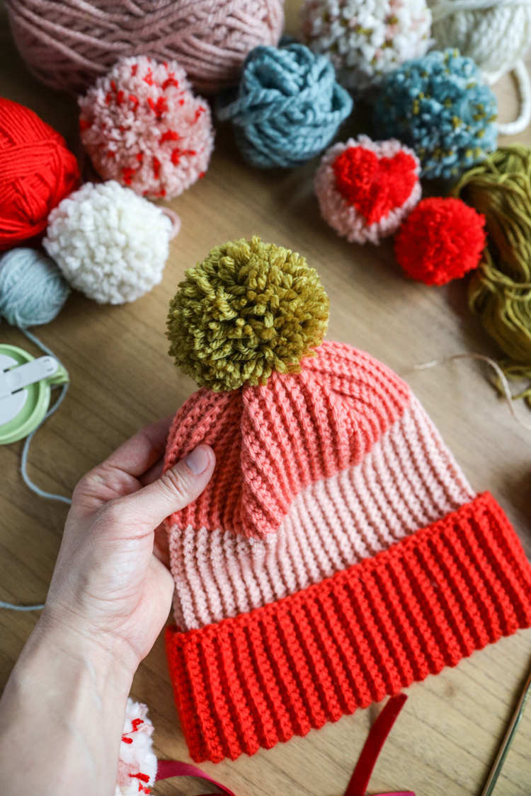 How To Make Pompoms That Don't Fall Apart // www.deliacreates.com