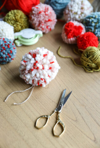 How to Make Pompoms That Don't Fall Apart // www.deliacreates.com